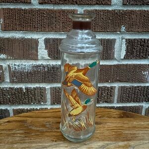 Vintage Bourbon Decanter Cabin Still 1968 Ducks No stopper Replacement piece